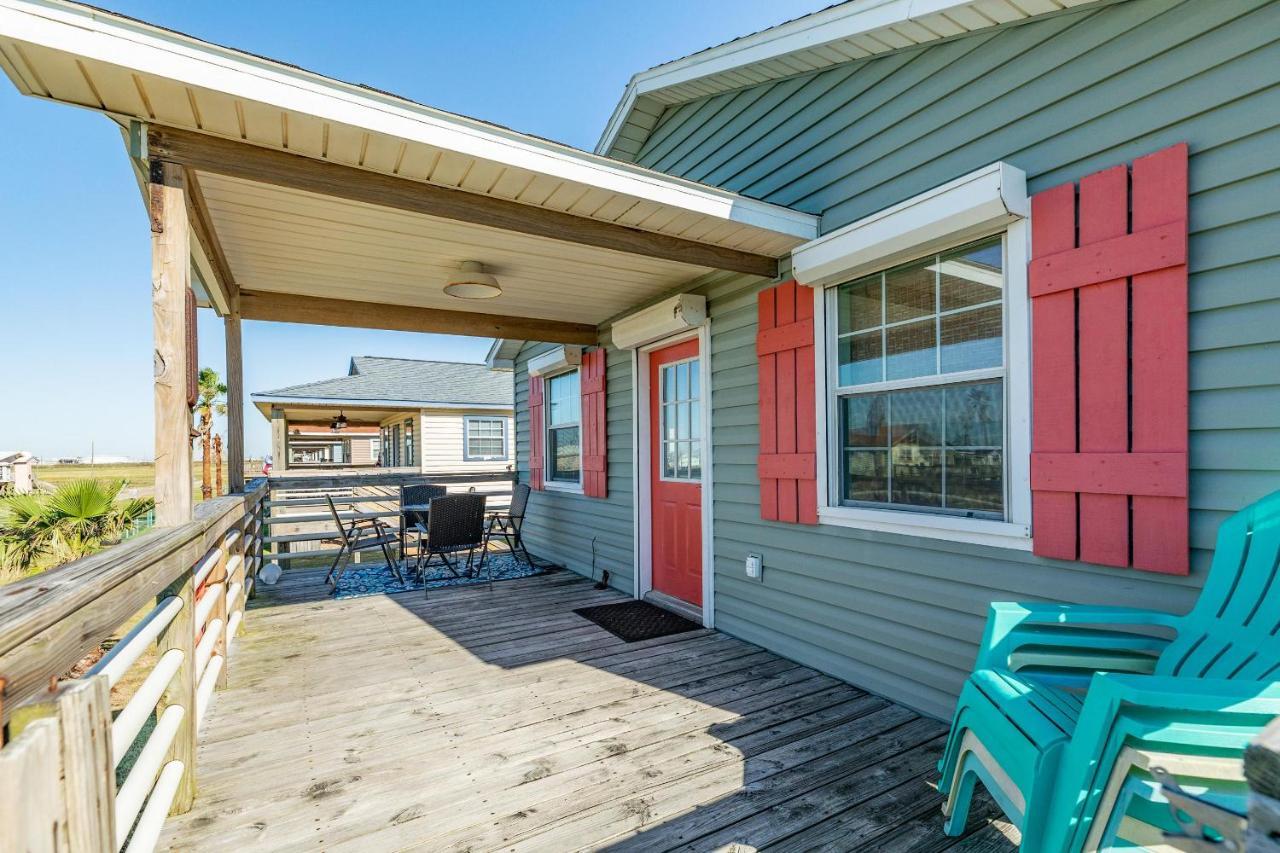 Casa De Las Olas - Huge Fenced Yard, Massive Outdoor Shower, Great Breezes From Deck! Villa Surfside Beach Exterior photo